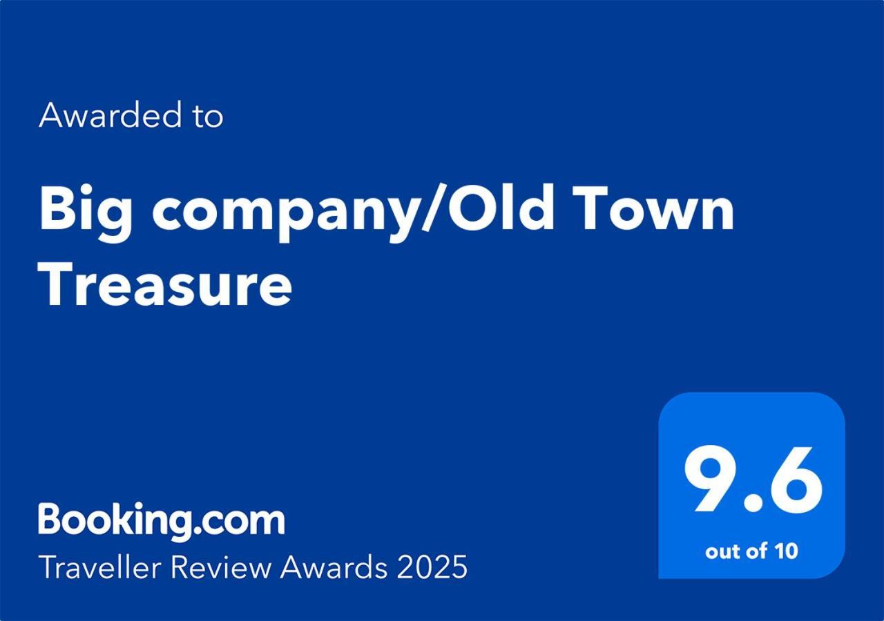 ベオグラードBig Company Old Town Treasure Renovatedアパートメント エクステリア 写真